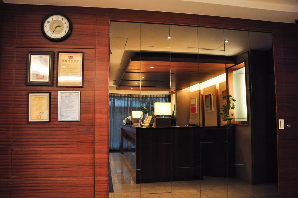 Jingan Classic Inn Zhonghe  Exterior photo