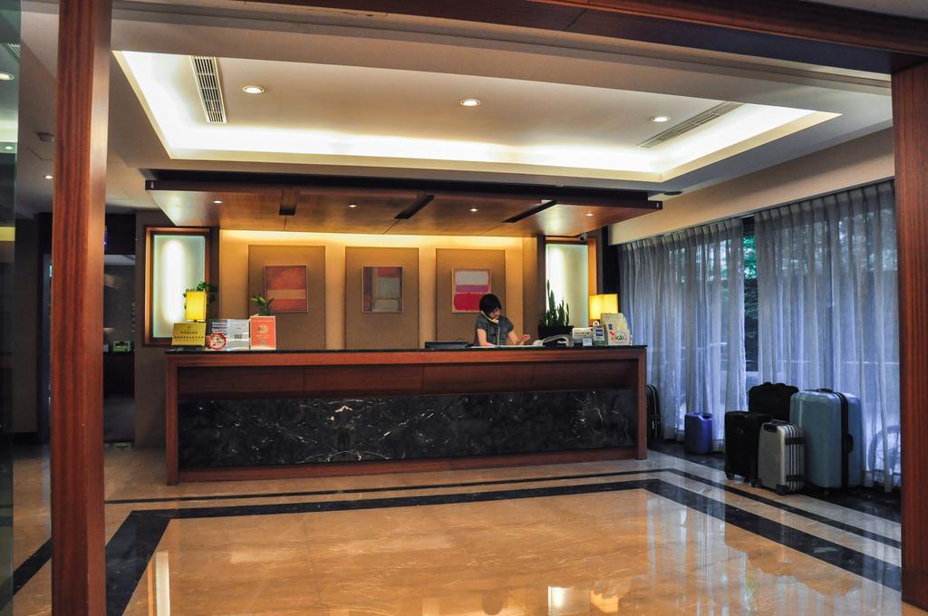 Jingan Classic Inn Zhonghe  Exterior photo
